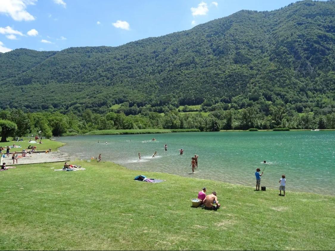 Entre Lacs Et Montagnes La Motte-Saint-Martin Exterior foto